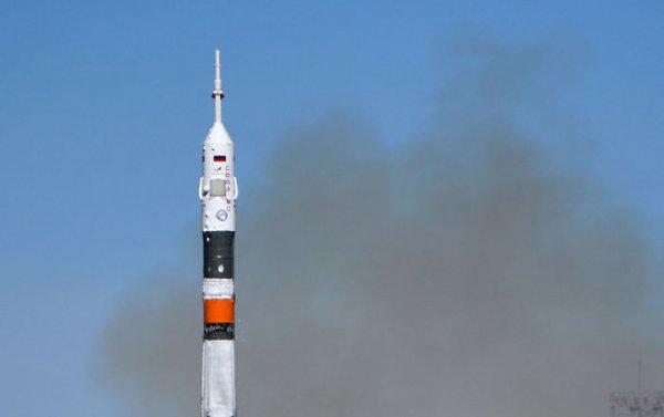"Роскосмос" назвал причину аварии ракеты "Союз-ФГ" - «Интернет и связь»