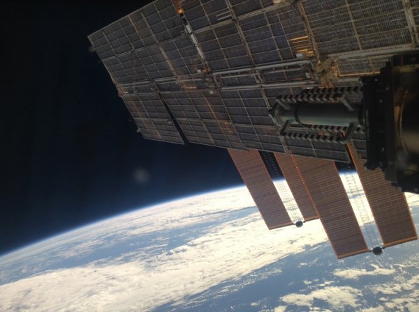 Уникальная российская разработка снизит вес космических солнечных батарей - «Новости сети»