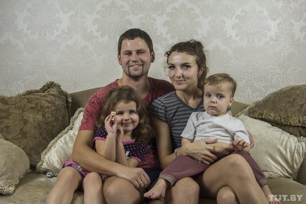«Мы о YouTube не знали ничего». Как 4-летняя видеоблогерша из Бреста собирает миллионы просмотров - «Интернет и связь»