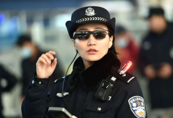 Полиция в Китае начнёт использовать смарт-очки для выявления лиц из «чёрного списка» - «Новости сети»