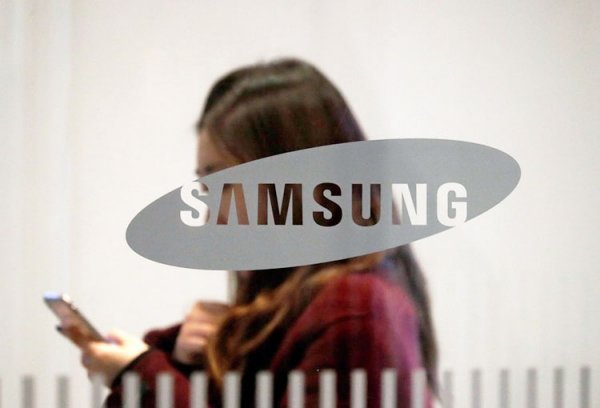 Swatch Group подала в суд на Samsung из-за циферблатов умных часов - «Новости сети»