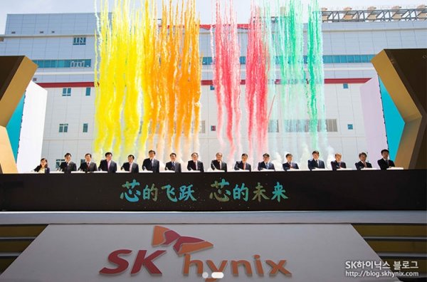 SK Hynix торжественно открыла в Китае новые линии по производству памяти DRAM - «Новости сети»