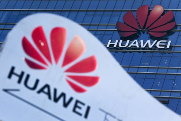 Дисплей высокого разрешения и чип Kirin 980: Huawei и Honor готовят новые гаджеты - «Новости сети»