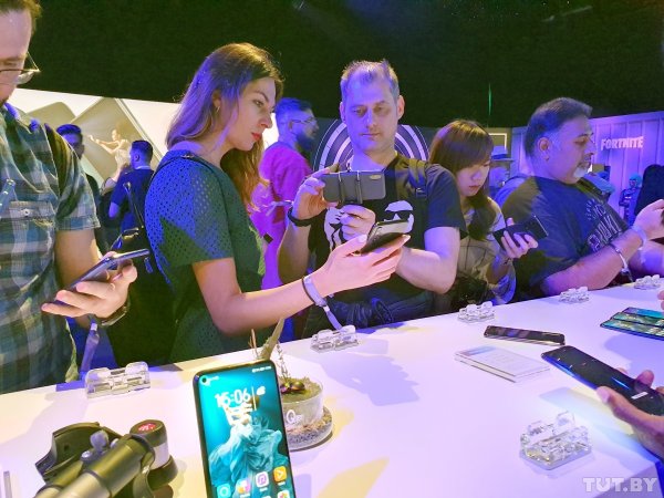 Вот какими вышли флагманы Honor 20 и Honor 20 Pro: первый обзор - «Интернет и связь»