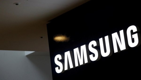 Смартфон Samsung Galaxy A30s получит экран Infinity-V - «Новости сети»