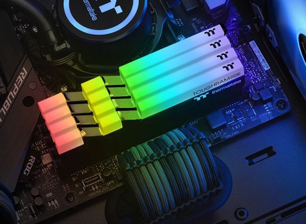 Модули памяти Thermaltake Toughram RGB DDR4 работают на частоте до 3600 МГц - «Новости сети»