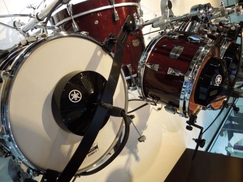 Роботизированные ударная установка и контрабас Yamaha: живые выступления можно будет слушать в записи - «Новости сети»