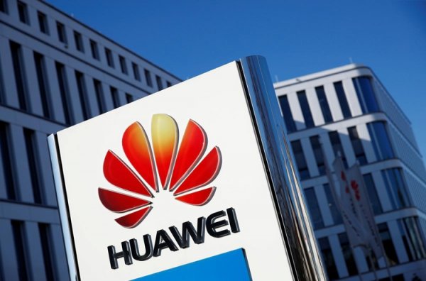 Рендер Huawei Nova 6 5G говорит о наличии двойной селфи-камеры в отверстии в экране - «Новости сети»