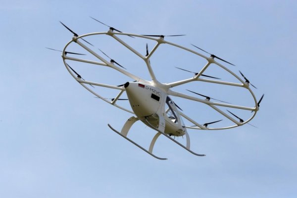 Volocopter планирует запустить в Сингапуре сервис аэротакси с электрическими летательными аппаратами - «Новости сети»